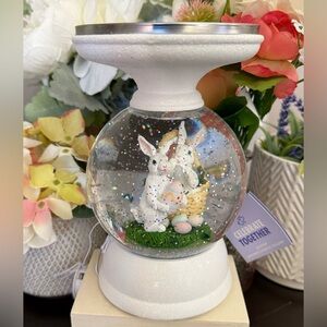 🆕🐰 LIMITED EDITION EASTER/SPRING   SHIMMER WATER GLOBE CANDLE HOLDER. BRAND NEW!